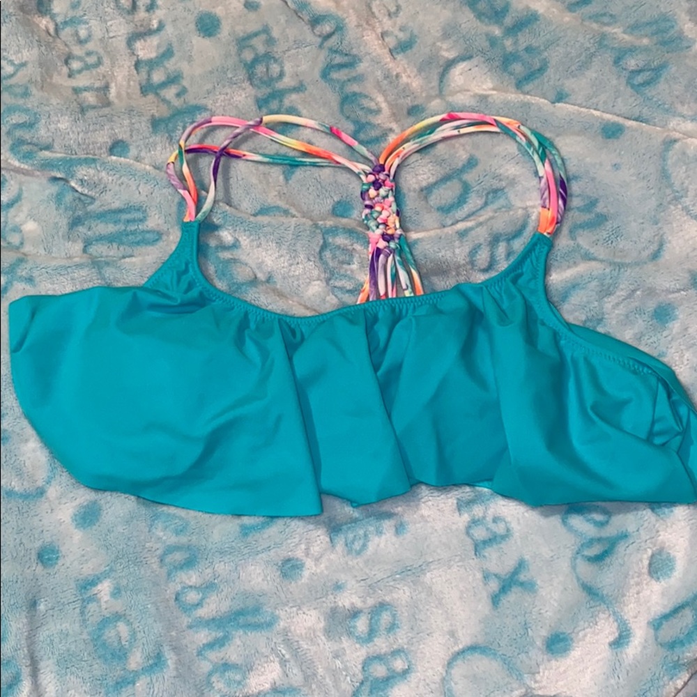 Victoria’s Secret pink bathingsuit top 💕